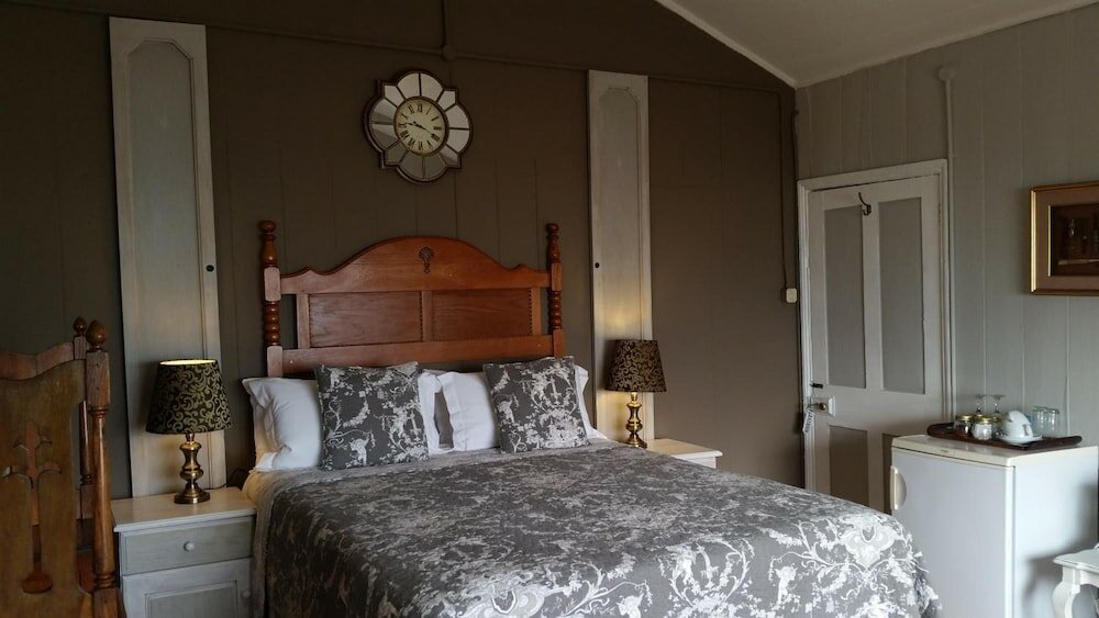 Фото Bedrock Lodge