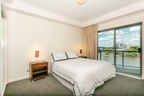 Гостиница River View Suites in the Heart of Brisbane в Брисбене