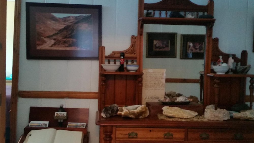 Фото Bedrock Lodge