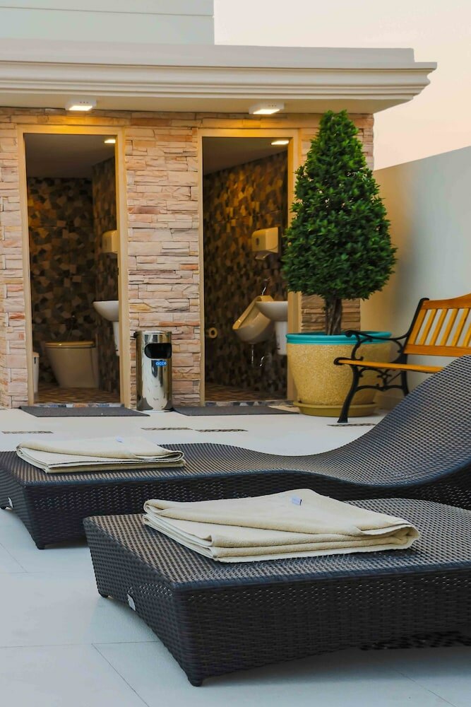 Фото Aspira Hana Executive Apartment Thonglor