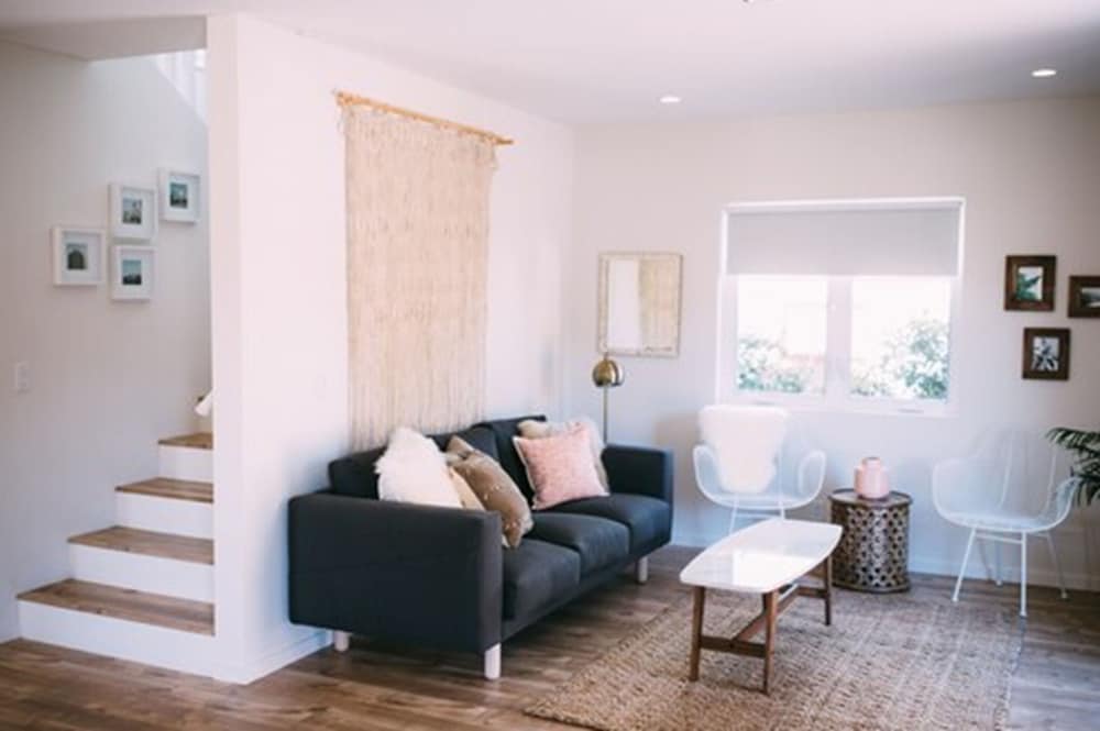 Фото Noon on Sunset Hill