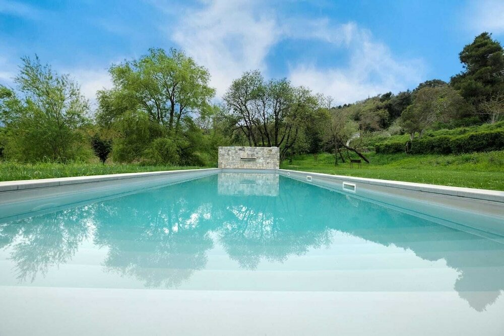 Фото Abbazia Santa Maria del Bosco