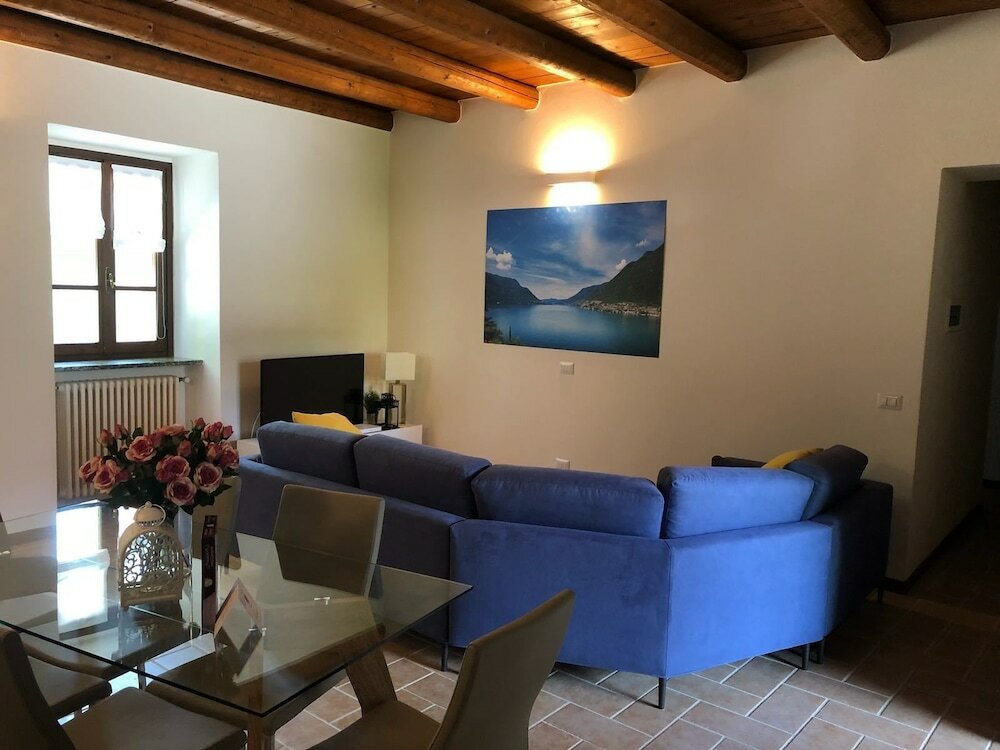 Фото L'Antica Corte Lazzago