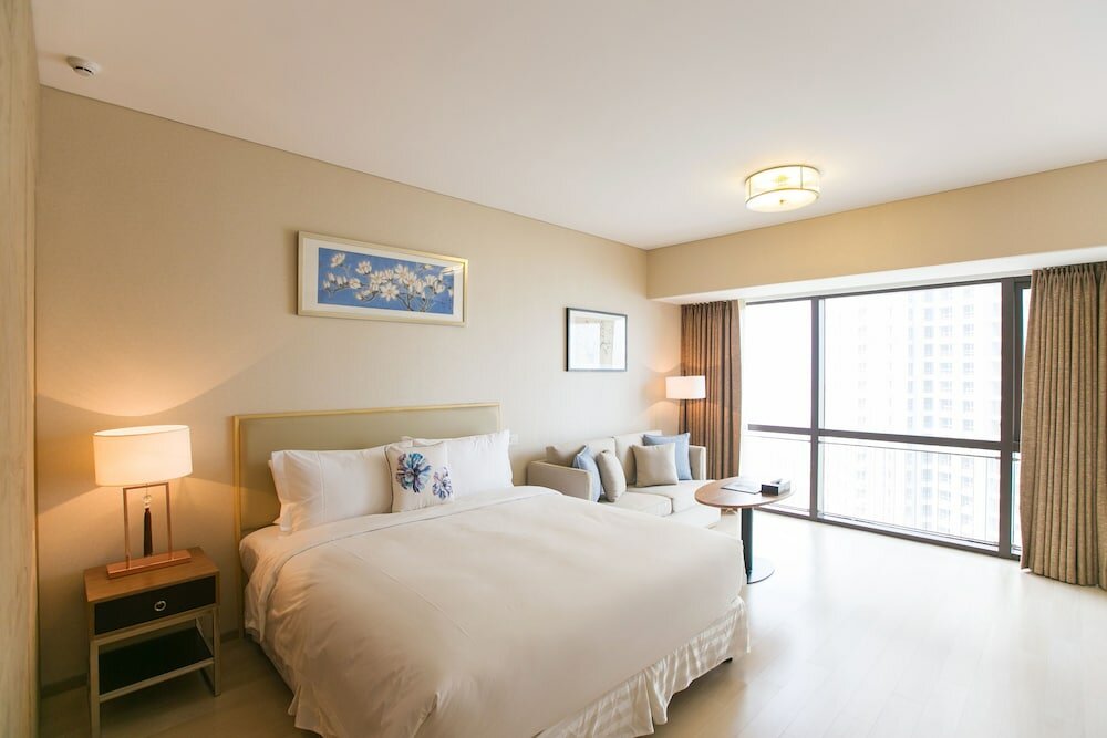 Фото Cherry Residences May-Fourth Square