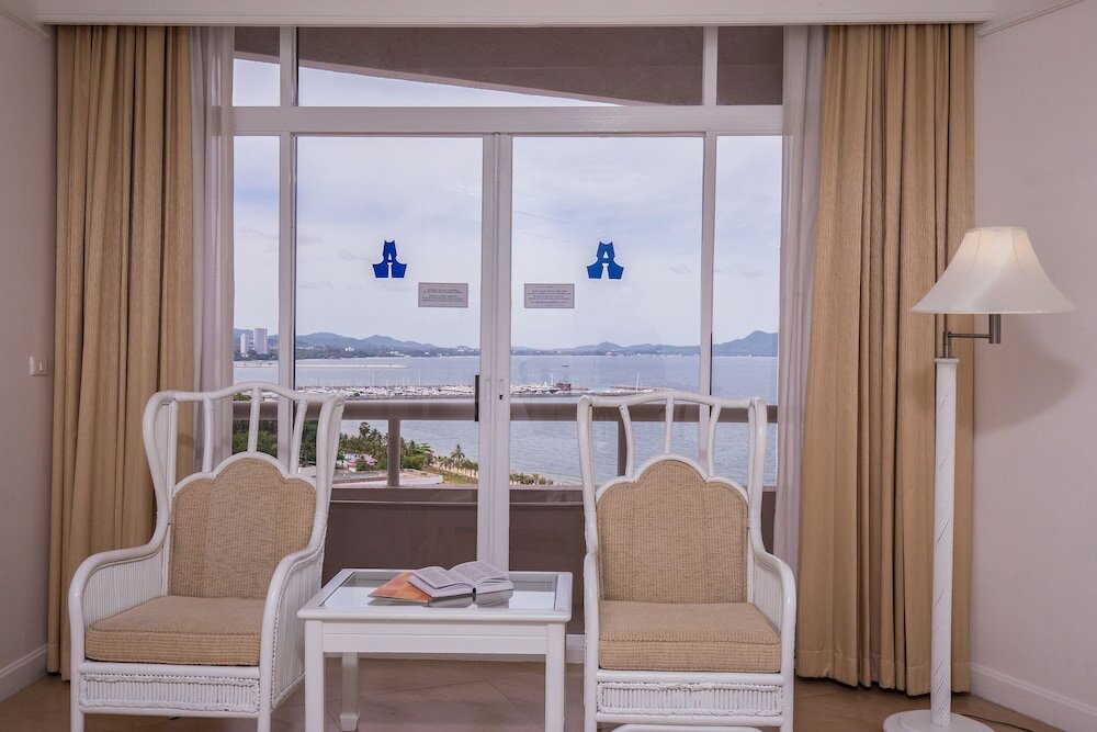 Фото Ambassador City Jomtien Hotel 