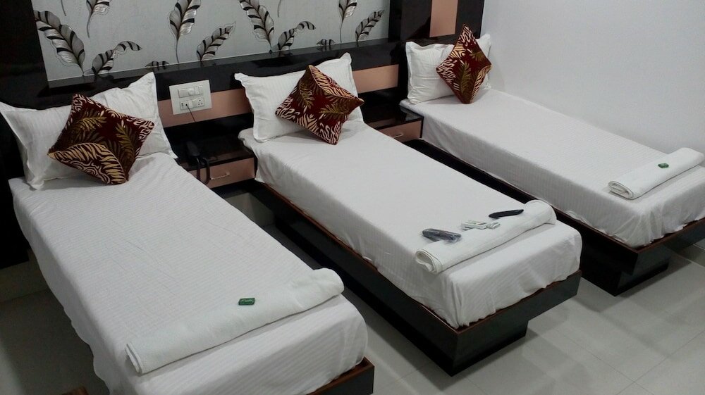 Фото Hotel Sion Residency