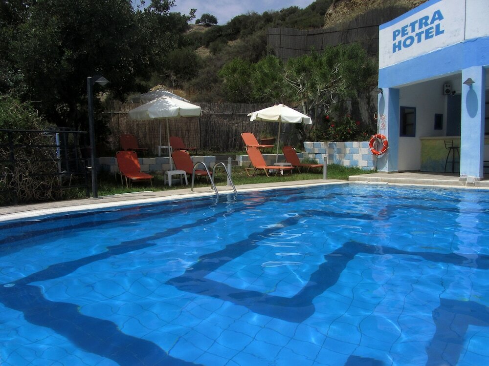 Фото Petra Hotel