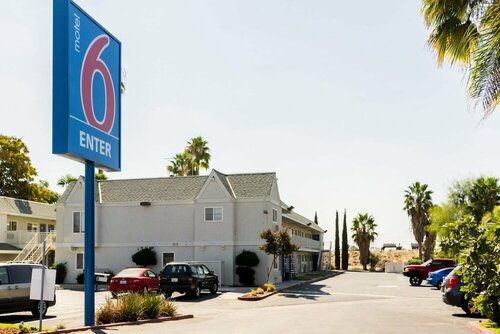 Гостиница Motel 6 Bakersfield, Ca - East в Бэйкерсфилде