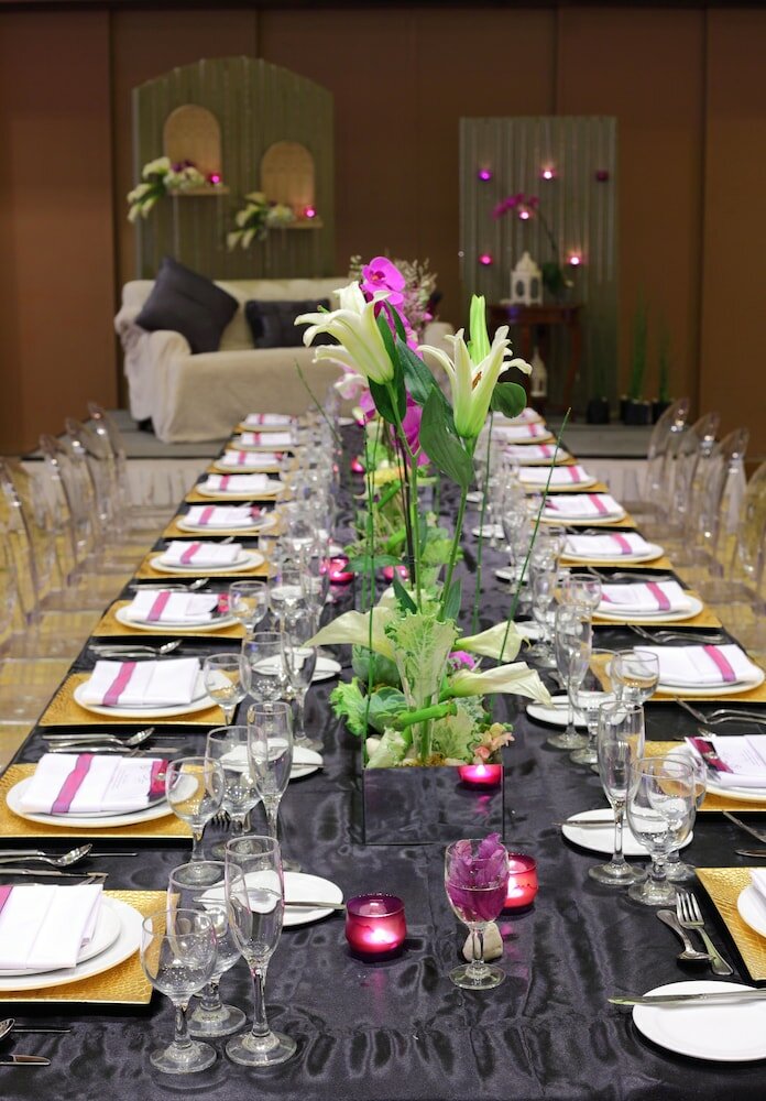 Фото Taal Vista Hotel