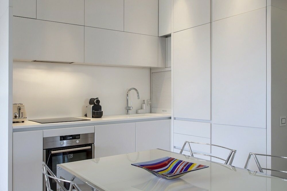 Фото Апартаменты Design 2 Bdr Duplex Penthouse Rothschild Tl54