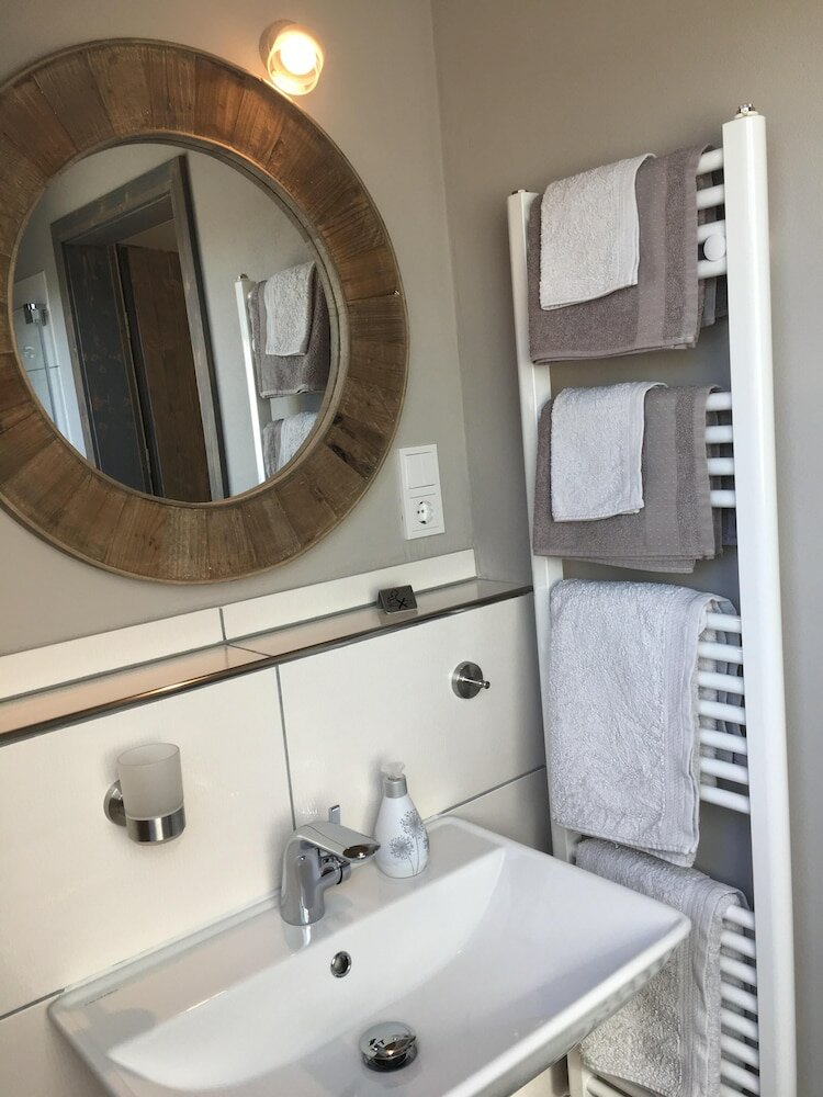 Фото Schmuckkästle am Hafen