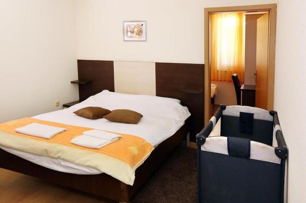 Фото Hotel Globtour Inn