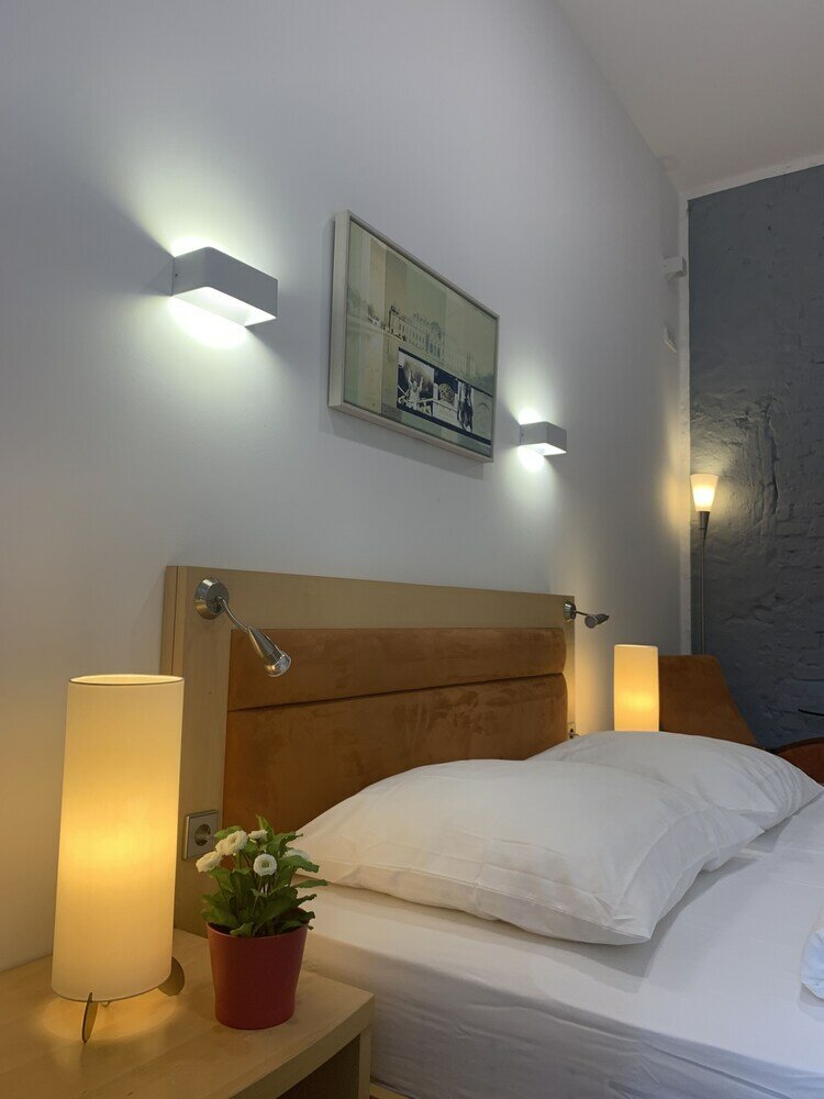 Фото Lovely Rooms Next to the Trainstation Wg