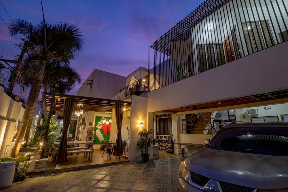 Hotel U Feel Home, Cebu, photo