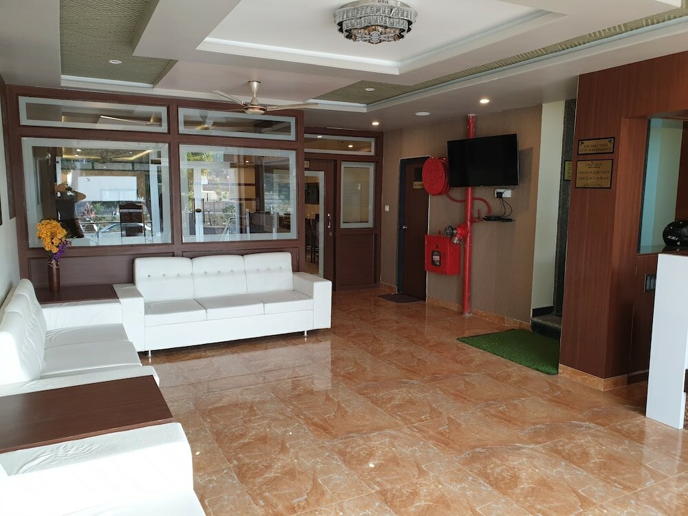 Фото отеля 2