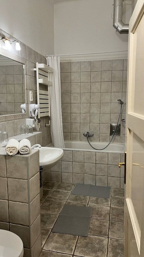 Фото Central Hotel 21