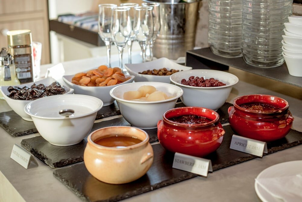 Фото Hotel Castle Garden