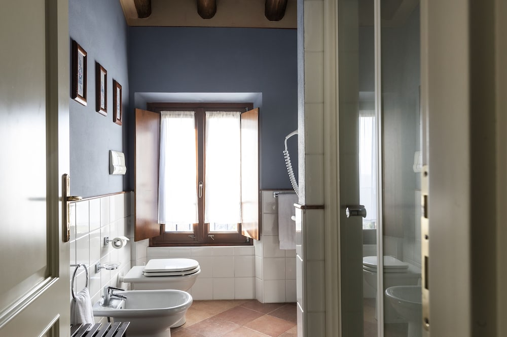 Фото Antico Casale L'Impostino