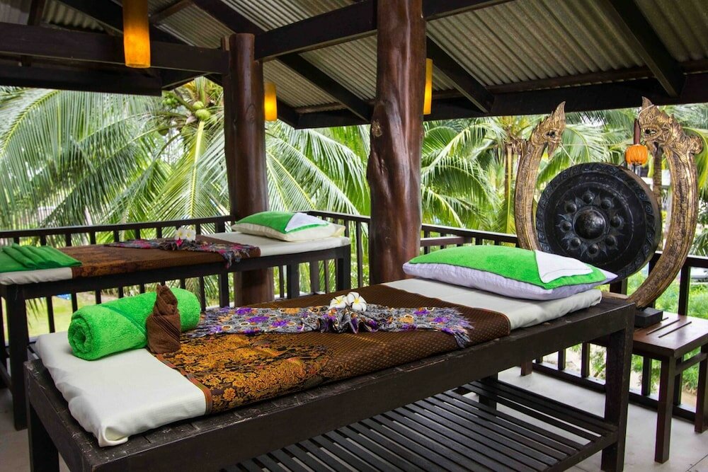 Фото Palm Galleria Resort