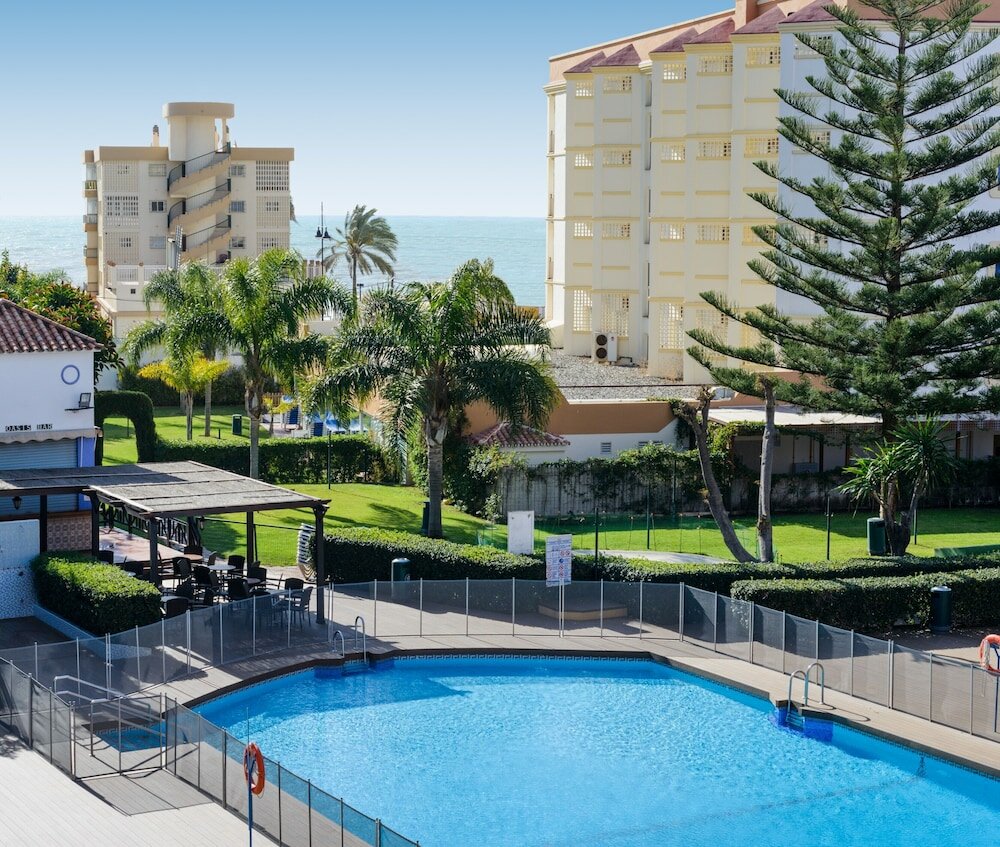 Фото Hotel Monarque Cendrillón