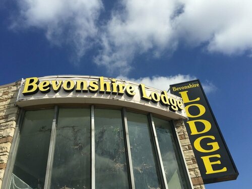 Гостиница Bevonshire Lodge Motel в Лос-Анджелесе