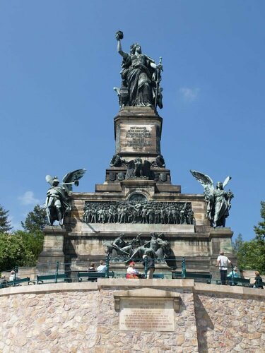 Внешний вид отеля Altdeutsche Weinstube в Рюдесхайме, фото 3