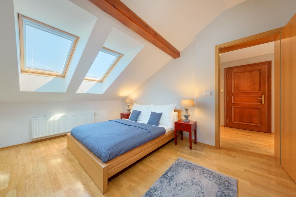 Фото Hunger Wall Residence