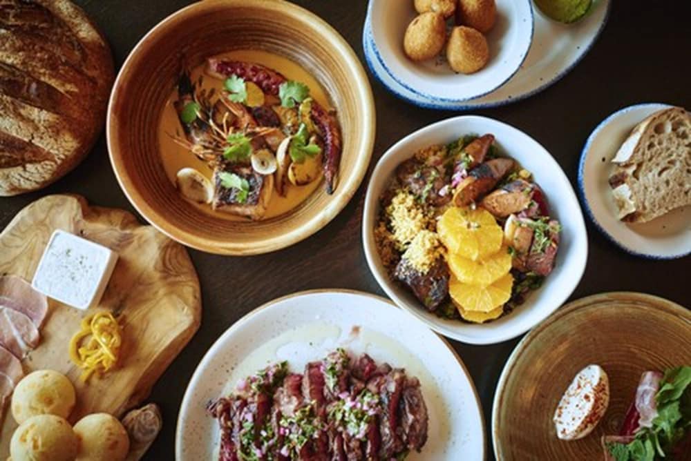 Фото Four Seasons Hotel St Louis