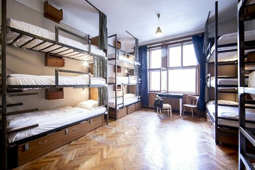 Гостиница Sir Toby's Hostel в Праге