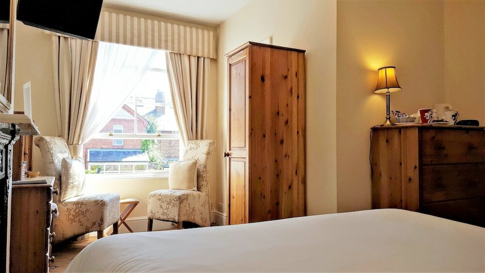 Фото Chester Brooklands B&b