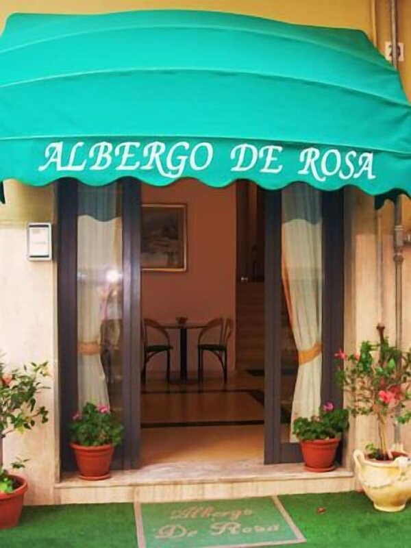Гостиница Hotel De Rosa в Майори