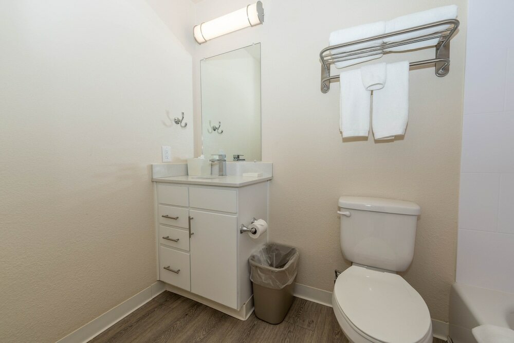 Фото WaterWalk Hotel Dallas-Las Colinas