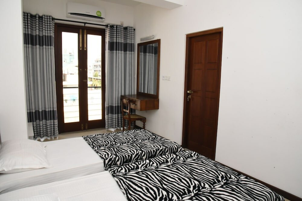 Фото The Apartments by Lanka Vacations