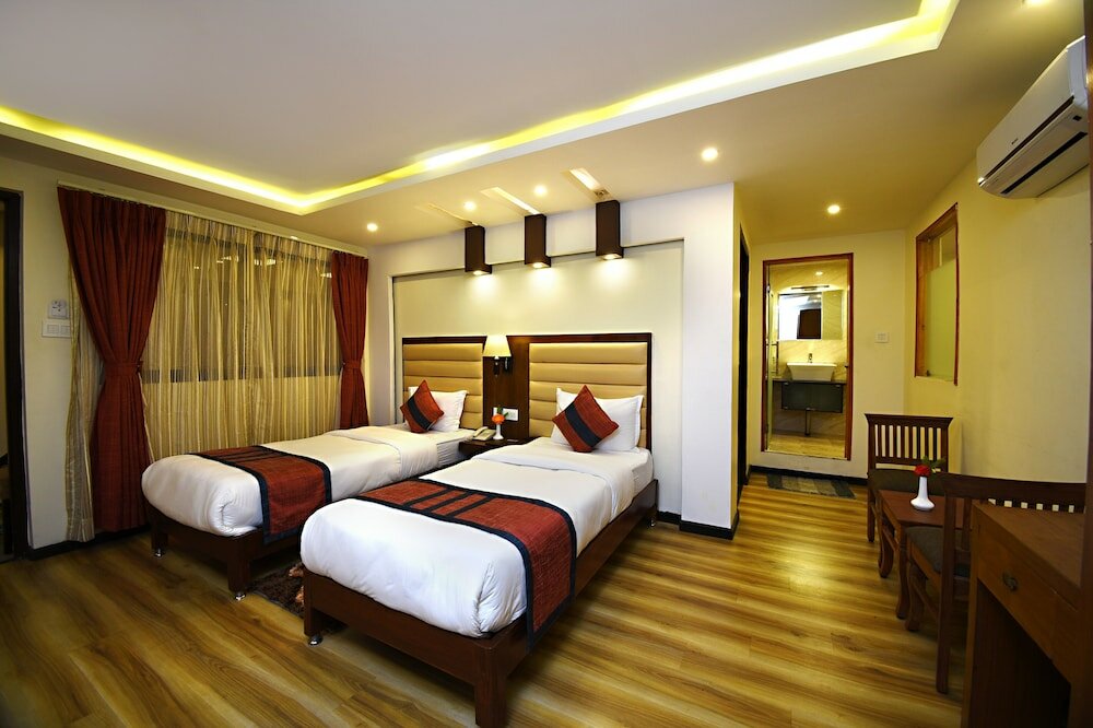 Фото отеля 2