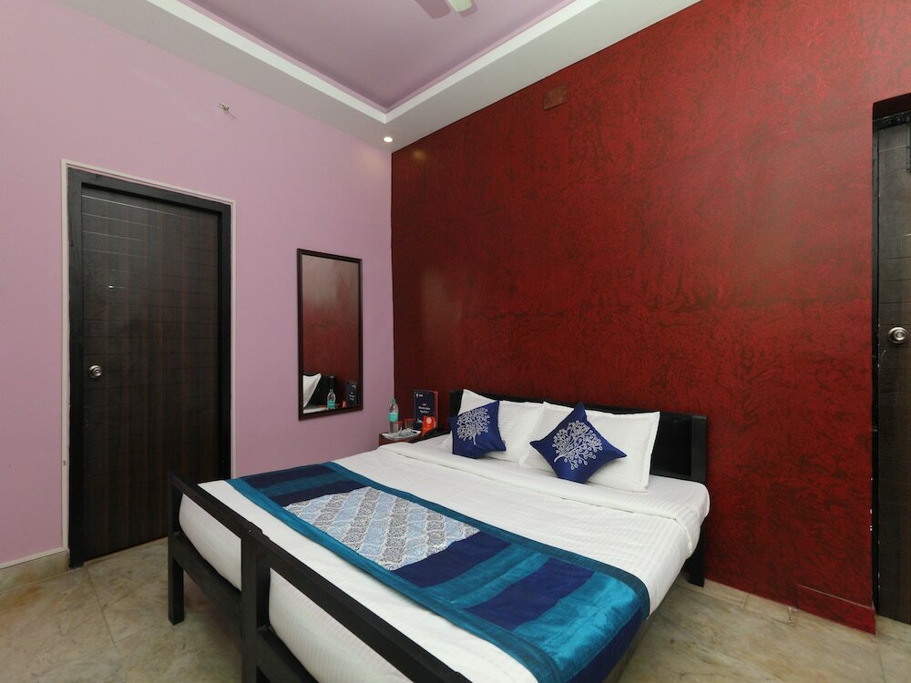 Фото Oyo 15796 The Haven Service Aparments