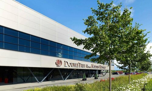 Гостиница DoubleTree by Hilton Milton Keynes в Милтон-Кинсе