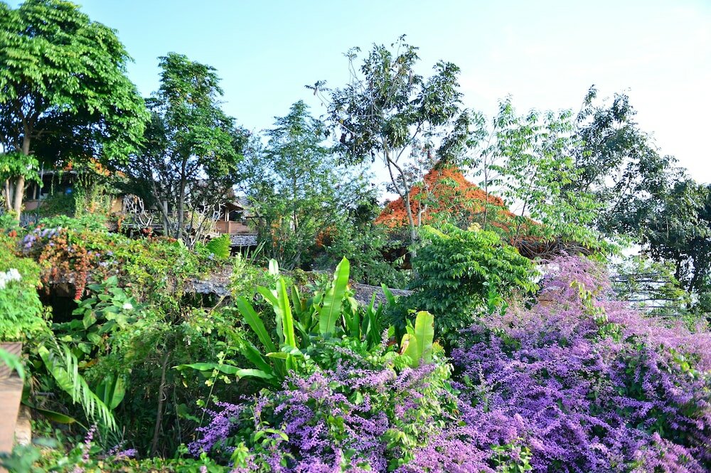 Фото Phu Chaisai Mountain Resort