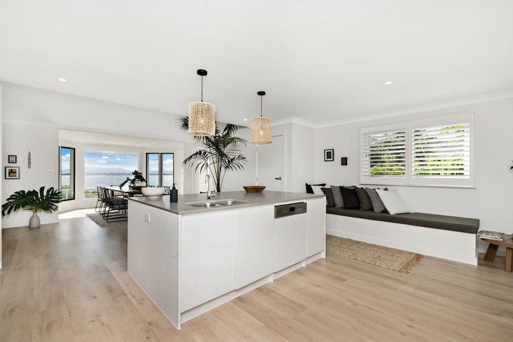 Фото Your Luxury Escape - Sway