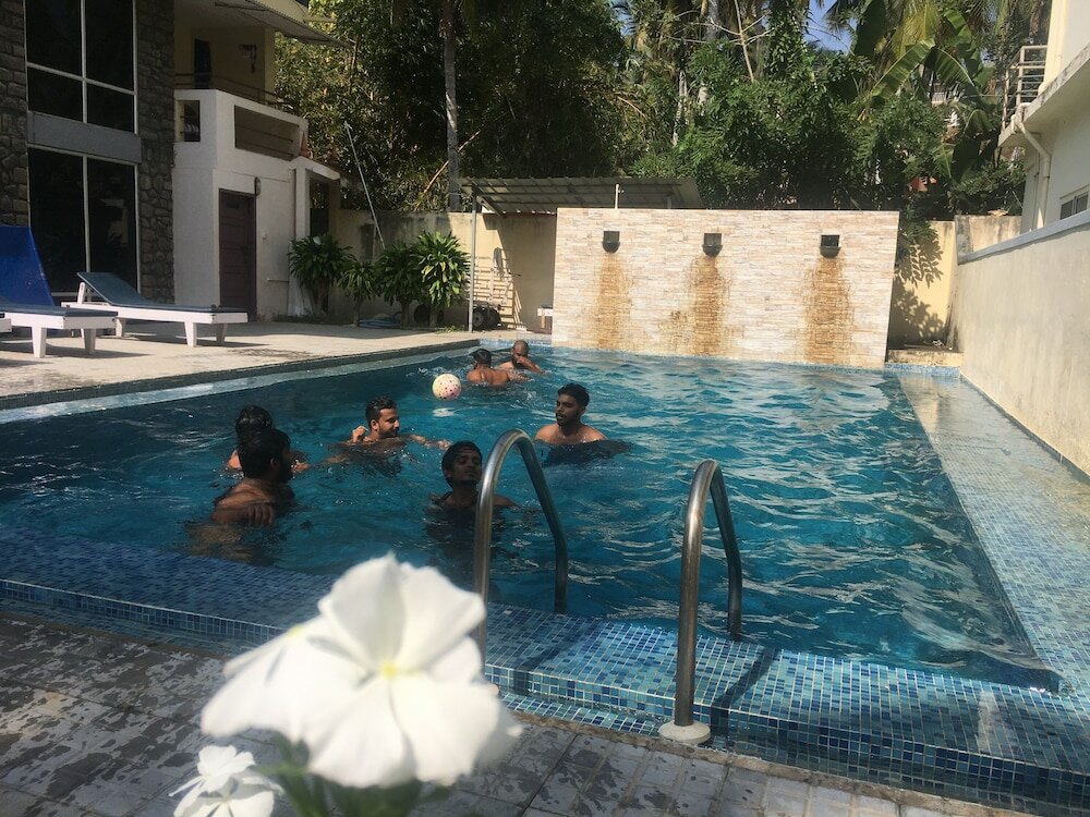 Фото New Kovalam Beach Hotel