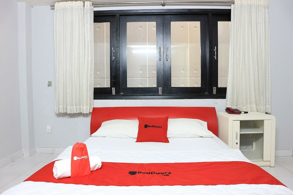 Фото RedDoorz near Gia Dinh Church