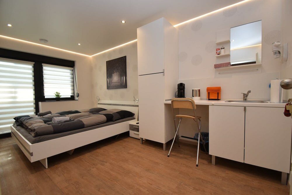 Фото Ferienzimmer 1 Saarlouis