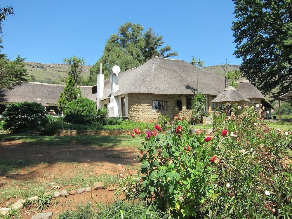 Фото St Bernards Peak Mountain Lodge