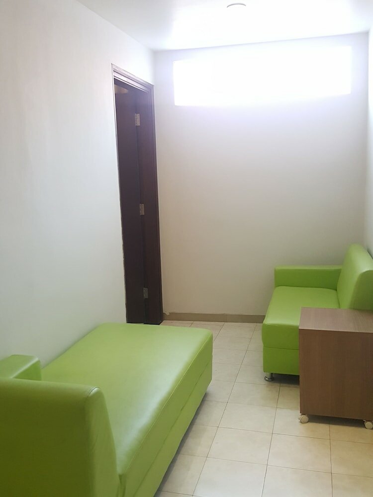 Фото Hotel Kharisma