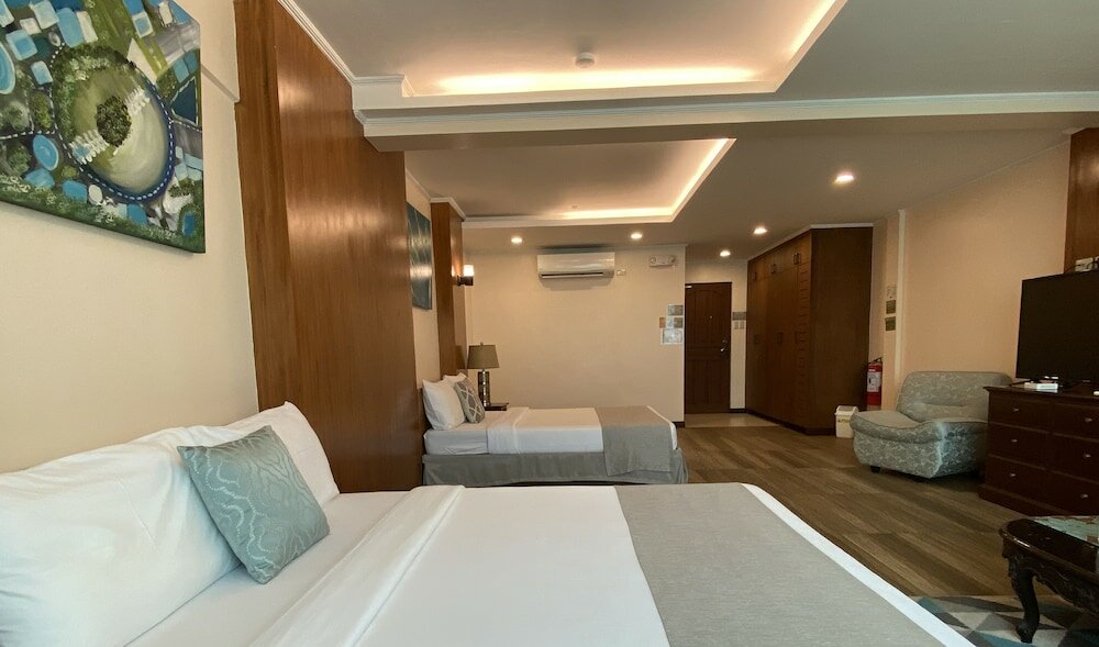 Фото The Lakeview Suites by Cocotel