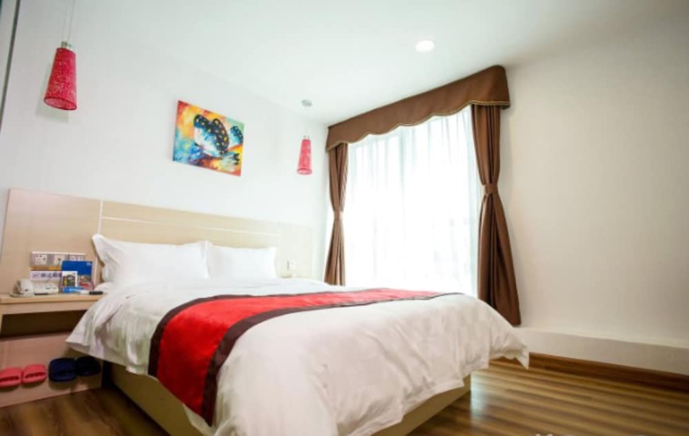 Фото 24 Hours Economic Hotel