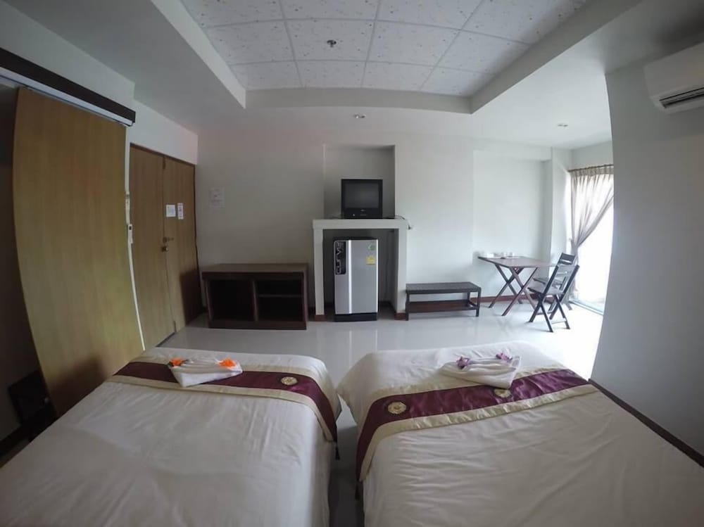 Фото Century Grand Hotel