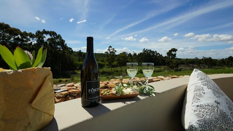 Гостиница Stellar Overberg Travellers Lodge