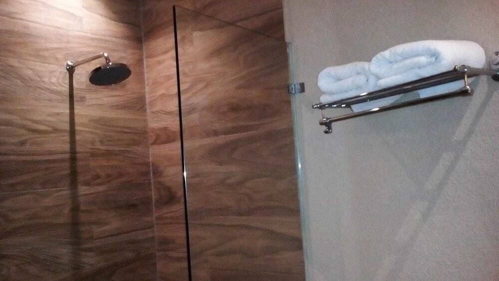 Фото Hotel Ramson Crown