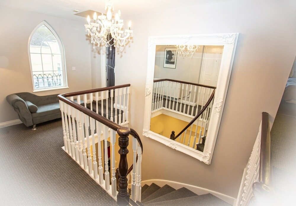 Фото The Ibrox Lodge