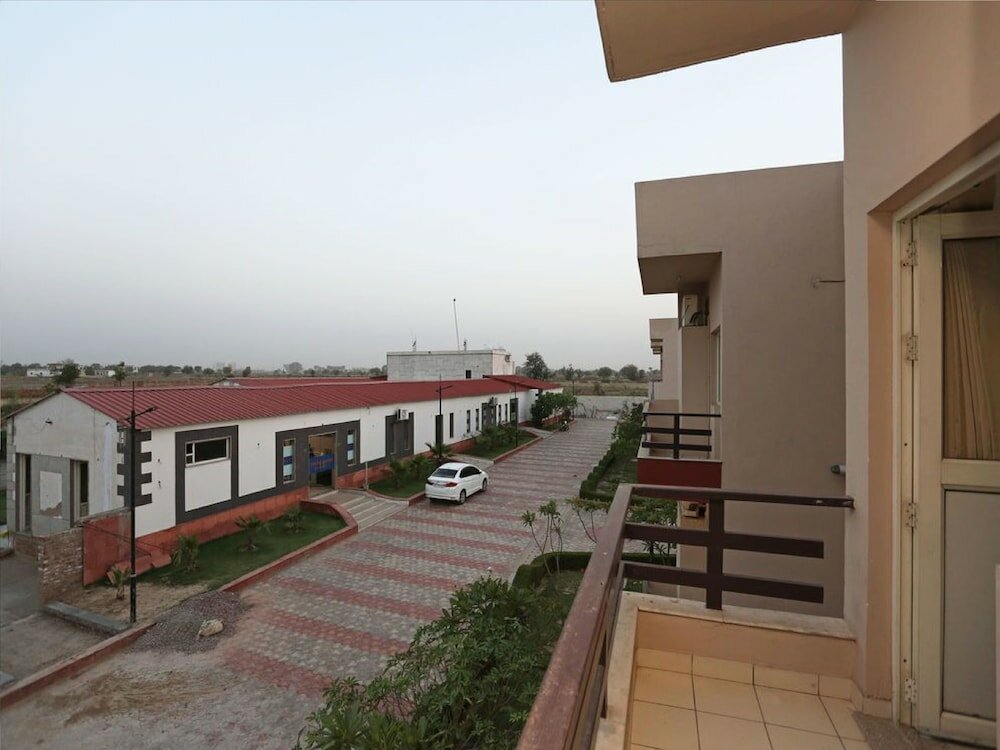 Фото Vrinda Anandam Resorts